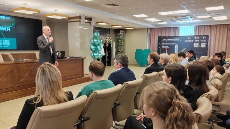 Более 500 старшеклассников в Иркутске стали участниками образовательного проекта